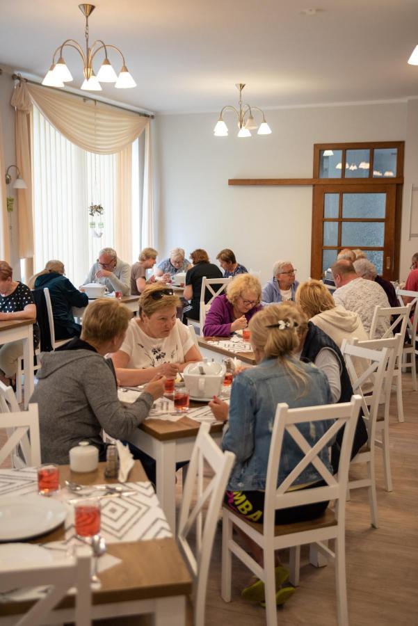 Hotel Sanatorium Uzdrowiskowe Marta Połczyn-Zdrój Zewnętrze zdjęcie